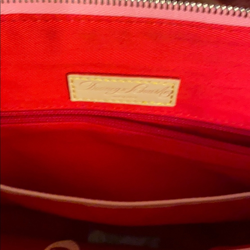 NWOT Dooney & Bourke Lg Tote, Wristlet & Keโฆ - Picture 16 of 16
